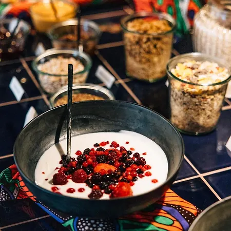 Libertine Lindenberg 4*