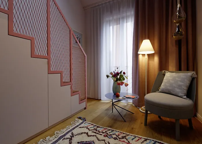 Libertine Lindenberg 4*